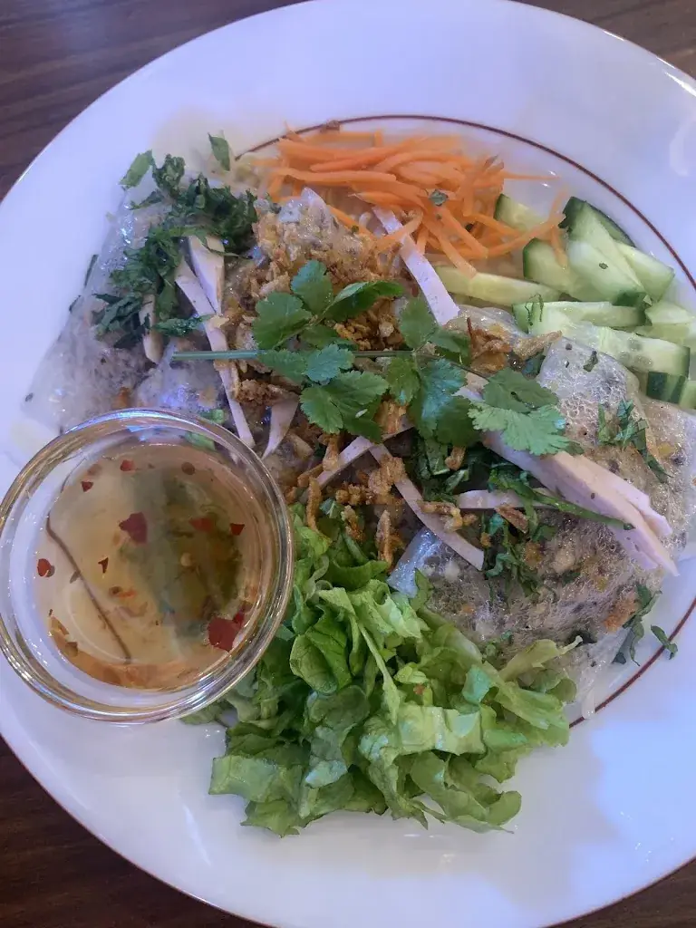 Jiyeong jang_Escale à Hanoi_Bourg-la-Reine_review