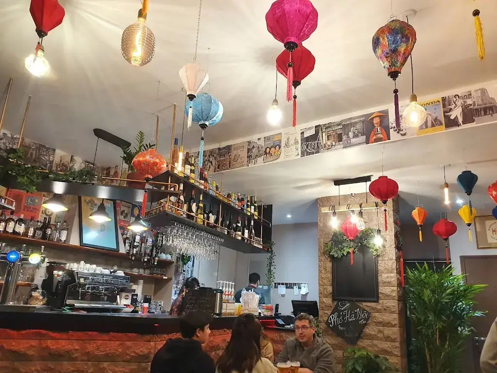 Tuan-Hung Vu_Escale à Hanoi_Bourg-la-Reine_review