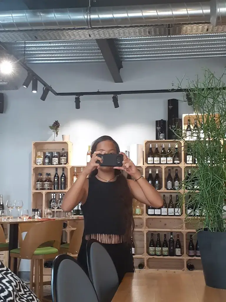 denny hardy_Le BistrÔ Vino_Breuillet_review