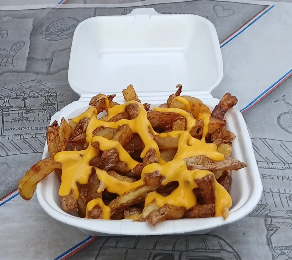 LA BASE BURGER BREUILLET_Breuillet_slider_image_2