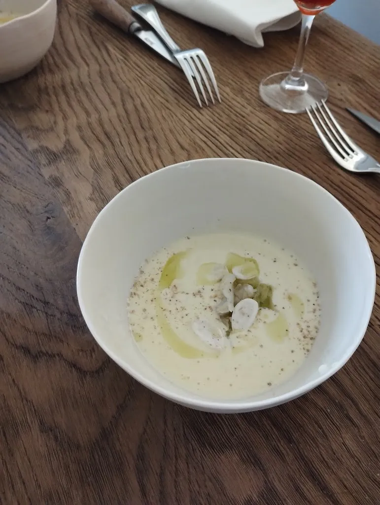 Craig A_Maison Ailhon_Ailhon_review