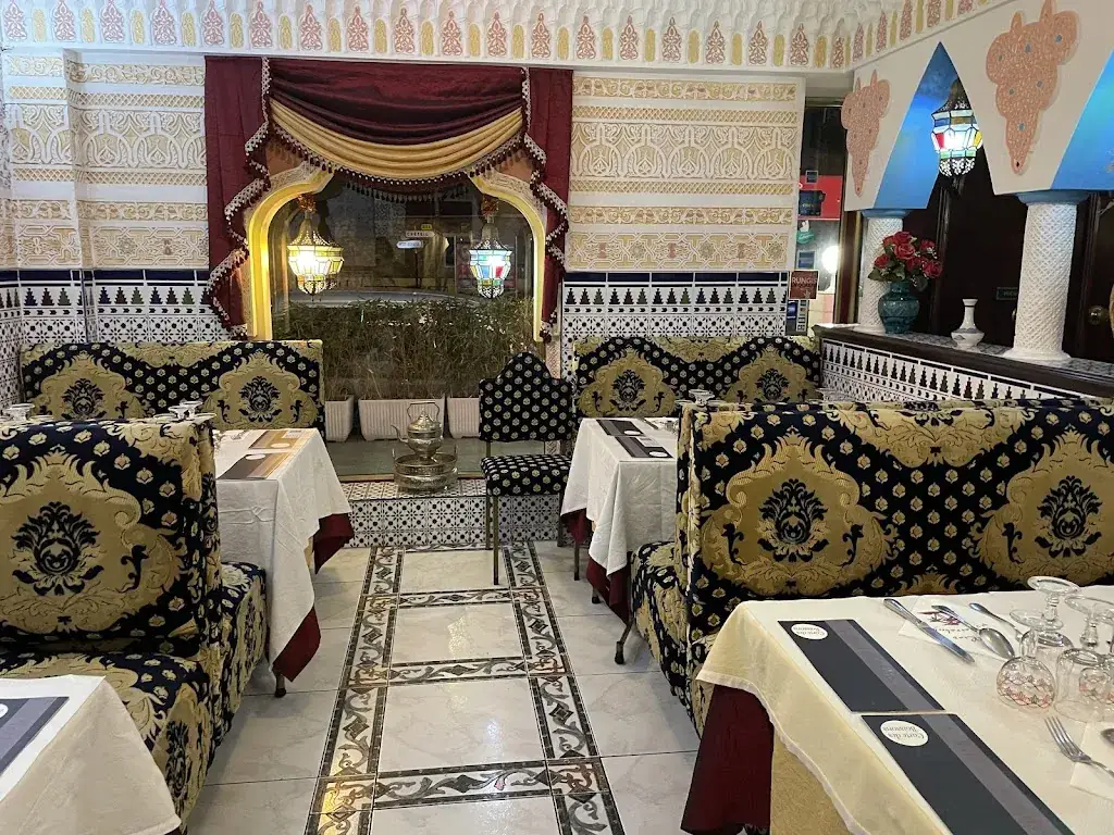 Le Riad de Marrakech Restaurant in Bonneuil-sur-Marne