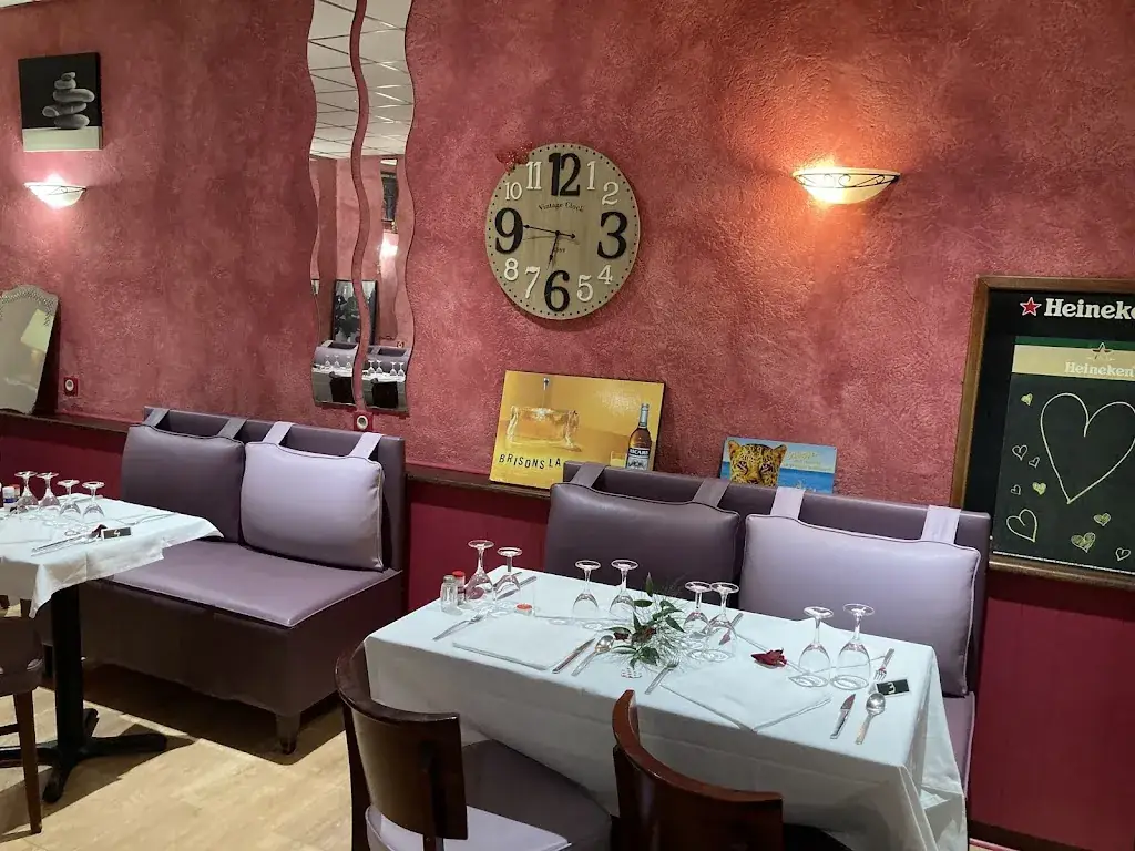 Le Liverpool_Bréval_slider_image_2