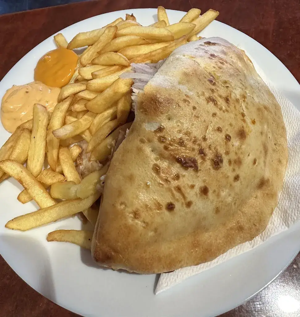 Le Val Senart Bar Kebab Pizza_Quincy-sous-Sénart_slider_image_3