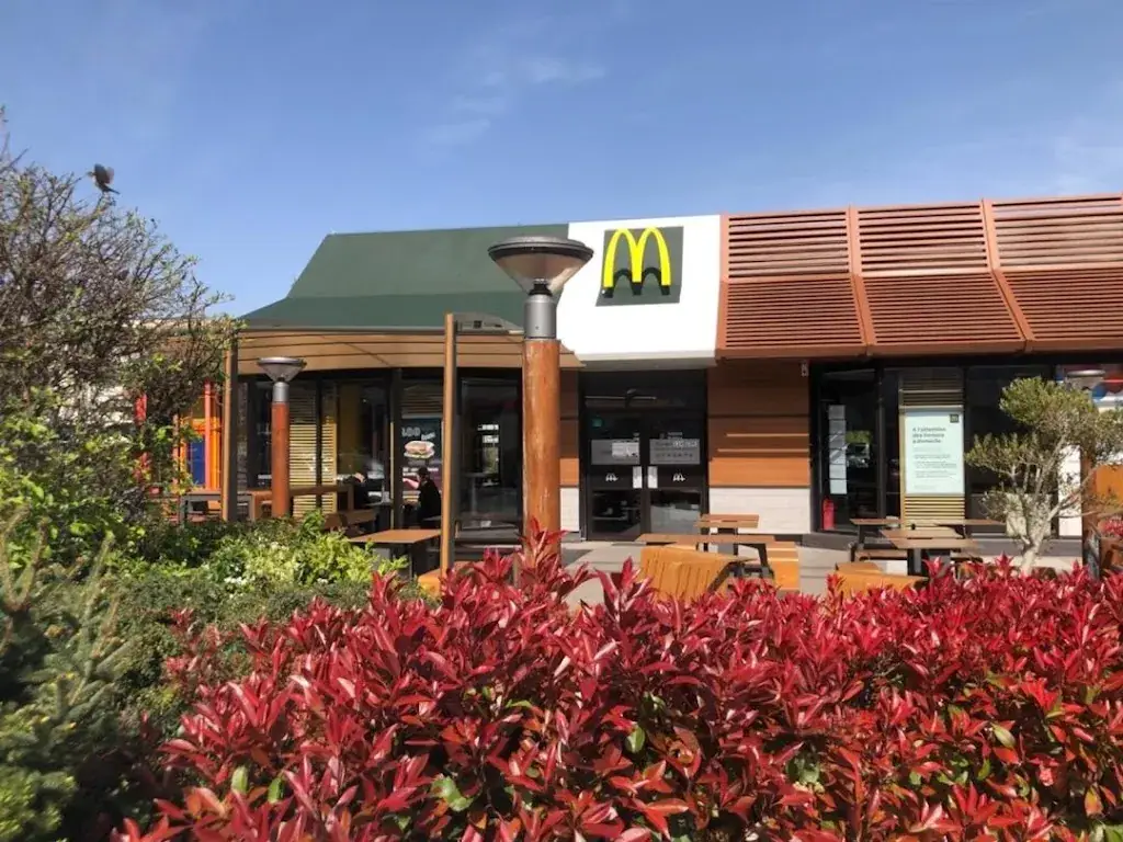 McDonald's restaurant à Boussy-Saint-Antoine