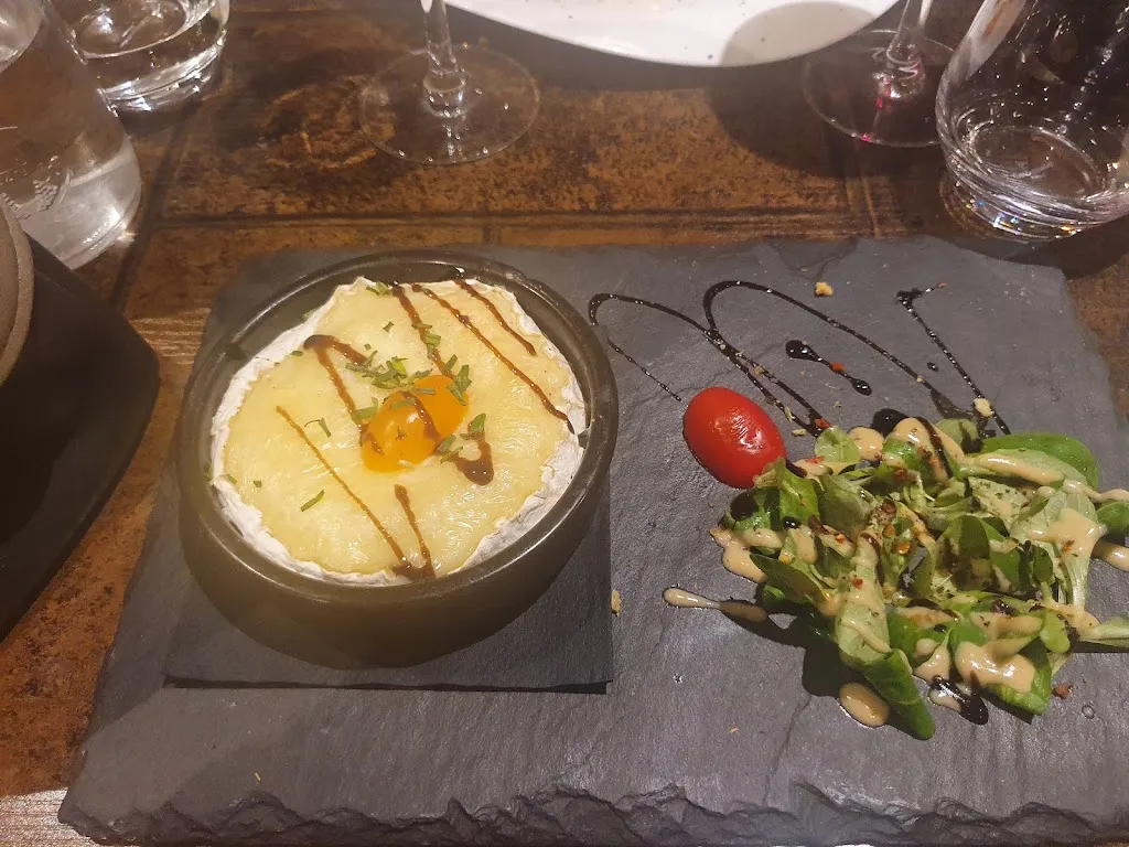 Duane Phillips_La Rôtisserie_Brunoy_review