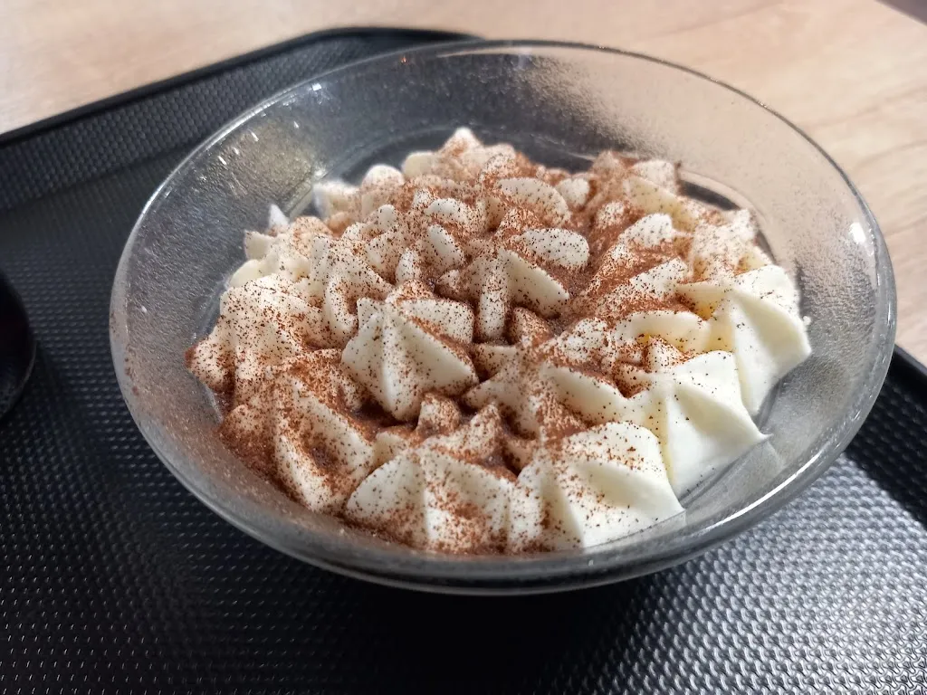 Aire de l'Allier Restauration Saulzet_Doyet_slider_image_3