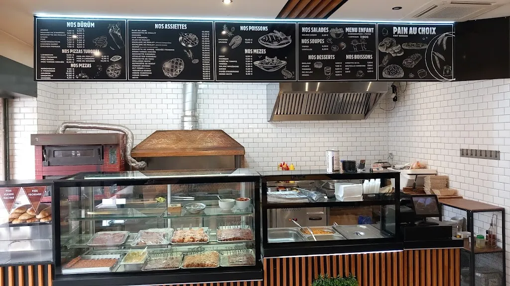 Durum grill restaurant in Bobigny