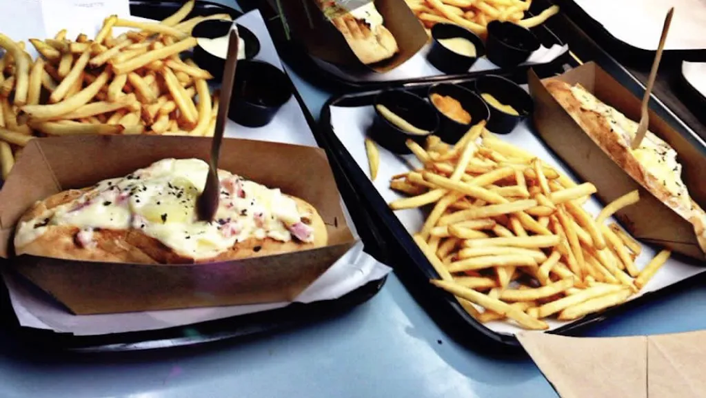 Mac Hallal_Bobigny_slider_image_2