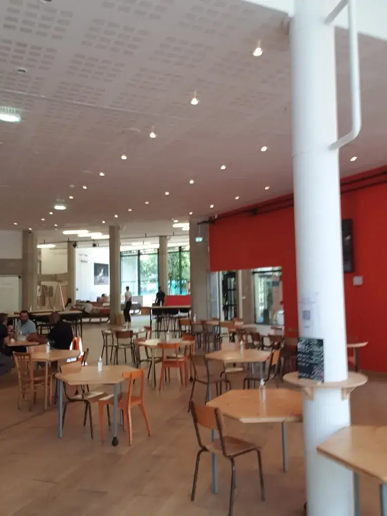Maria Jose Norad Garcia_Café-restaurant de la MC93._Bobigny_review