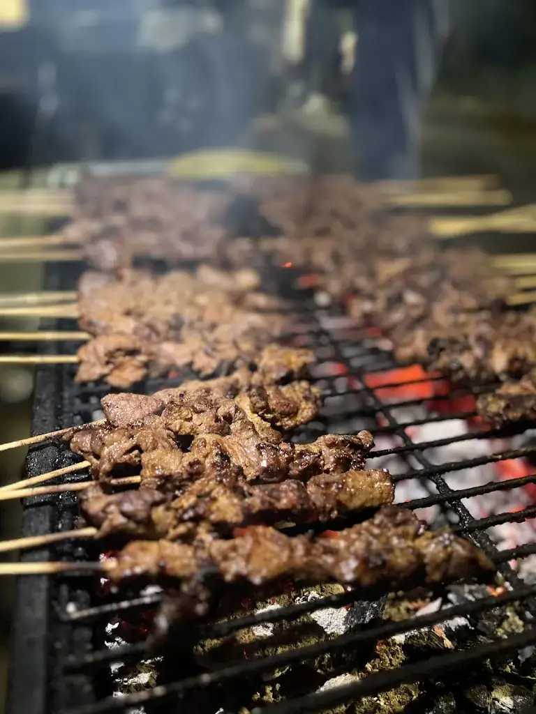 Tieagogo Bobigny (93) Barbecue, Sandwichs, Brochettes | Foodtruck Fast-food Restaurant nuit_Bobigny_slider_image_1