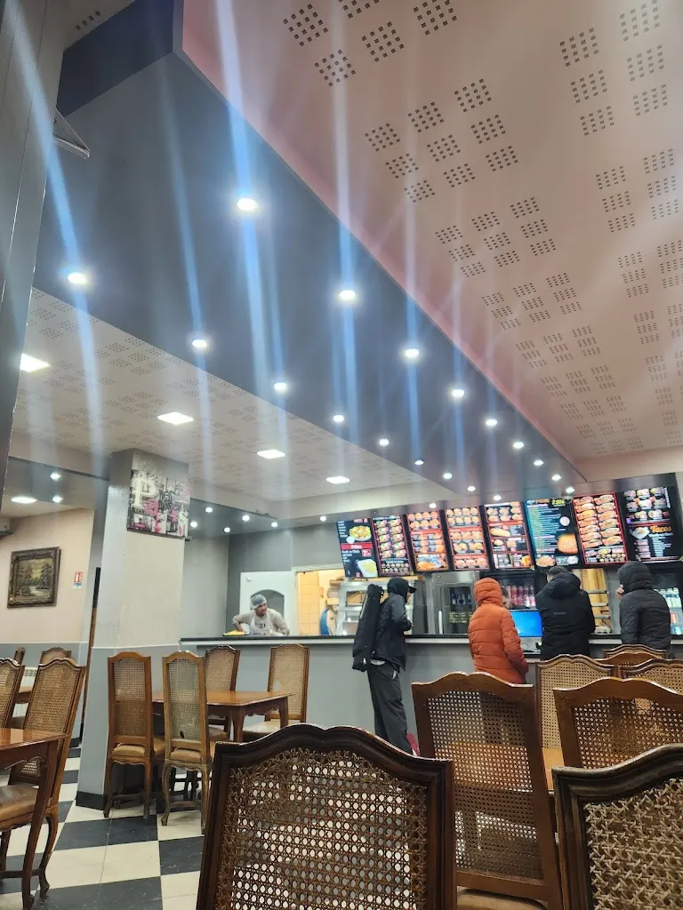 VEVO U.S.A_Amani_Bobigny_review