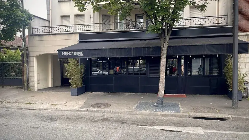 MAC'XIME restaurant in Bobigny