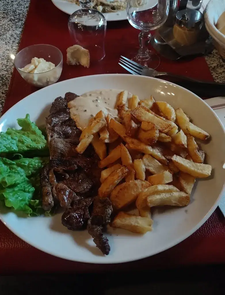 Mehdi_la petite maison_Bobigny_review