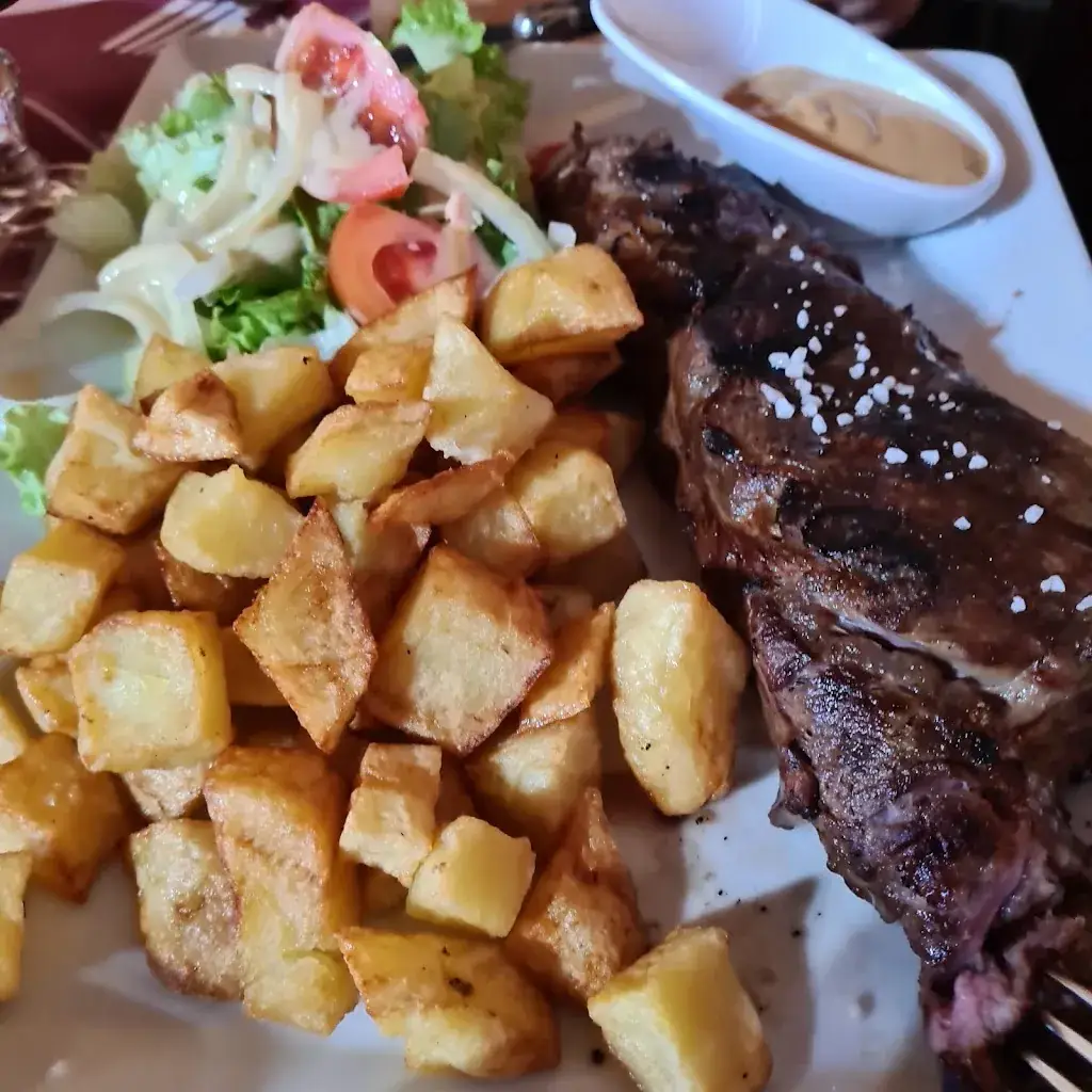 la petite maison_Bobigny_slider_image_2