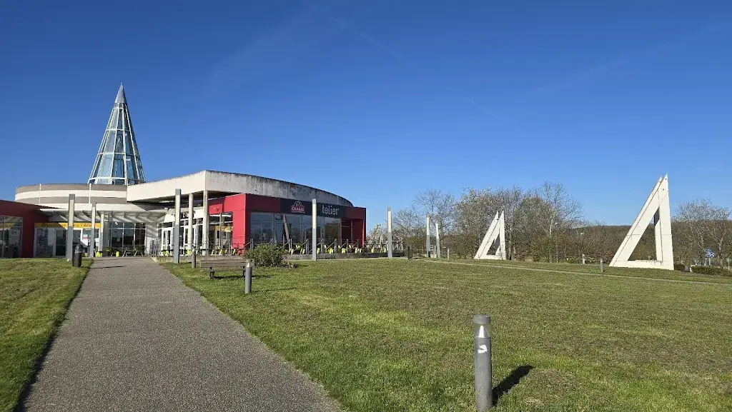 Aire de l'Allier (Saulzet)_Doyet_slider_image_1