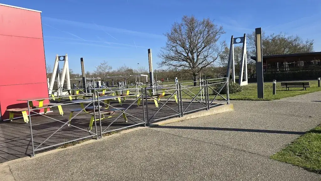 Aire de l'Allier (Saulzet)_Doyet_slider_image_3