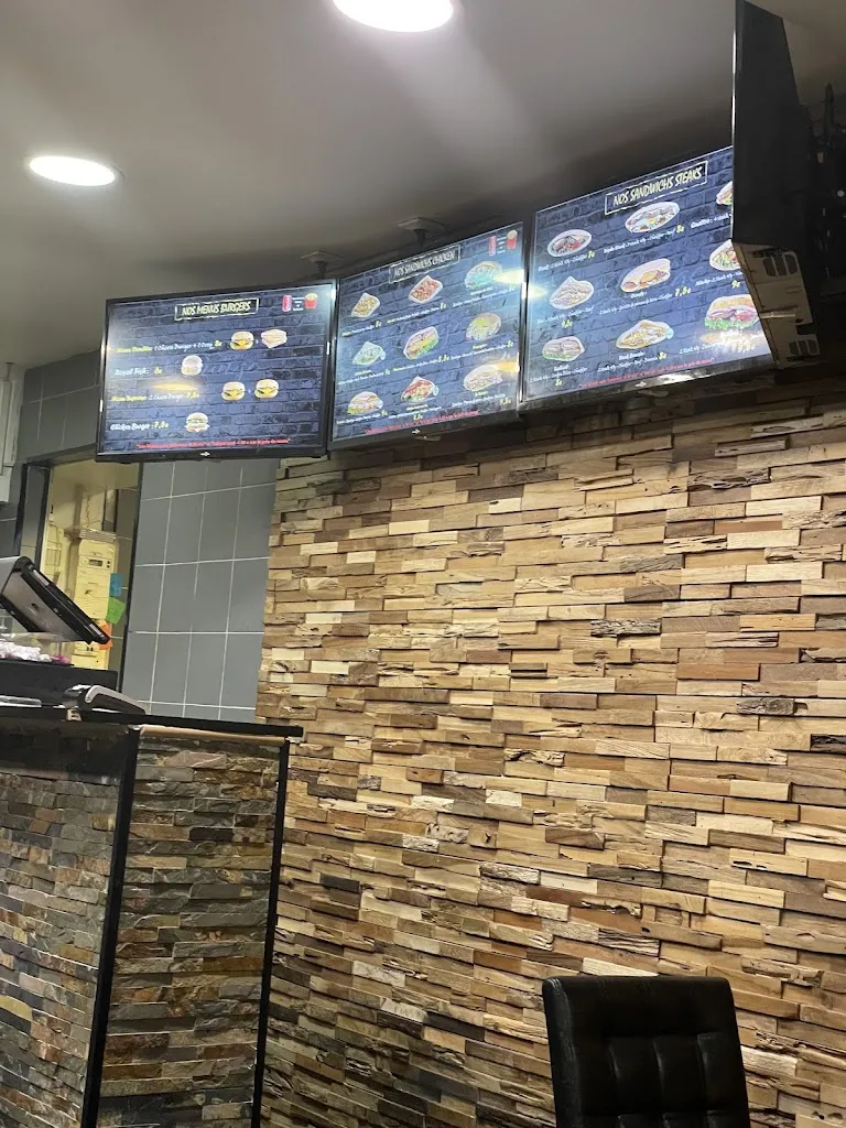 Le lounge Fast food_Bobigny_slider_image_2