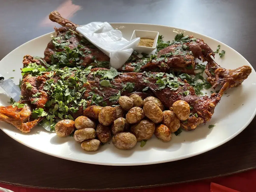 Le Restaurant de Paris_Bobigny_slider_image_3