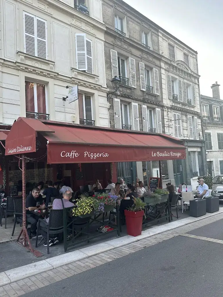 Paige Underwood_Le Basilic Rouge_Bougival_review