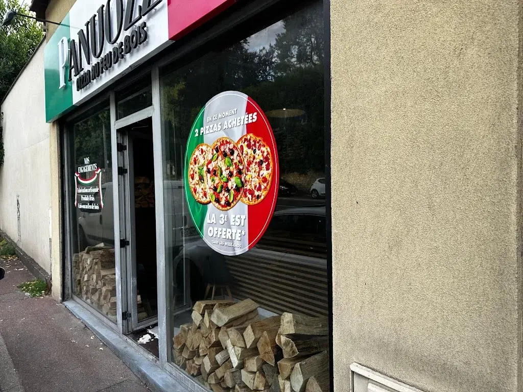 PANUOZZO restaurant in Bougival