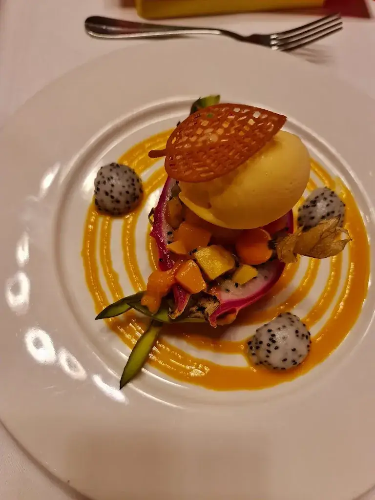 Sajan Shakya_L’Auberge du Fruit Défendu_Rueil-Malmaison_review