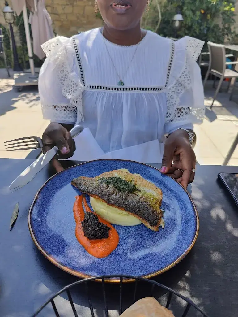 sr71 blackbird_L'Épicurien_Port-Marly_review