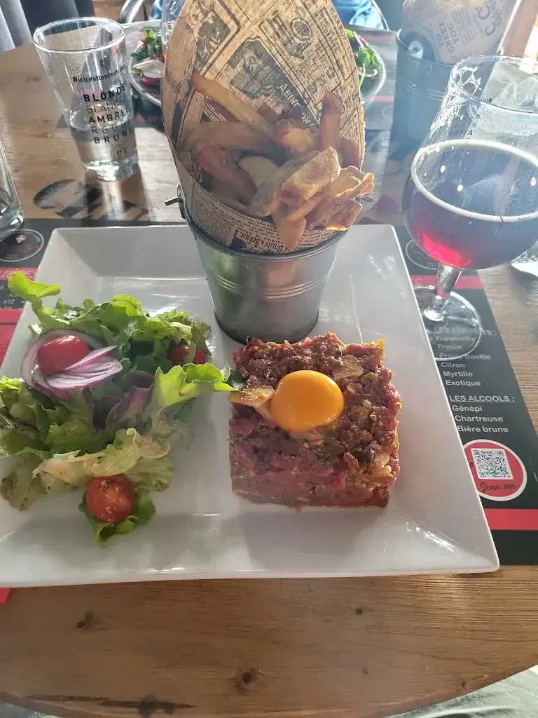 Menu_Brasserie Les Ceutrons_73210_image_9