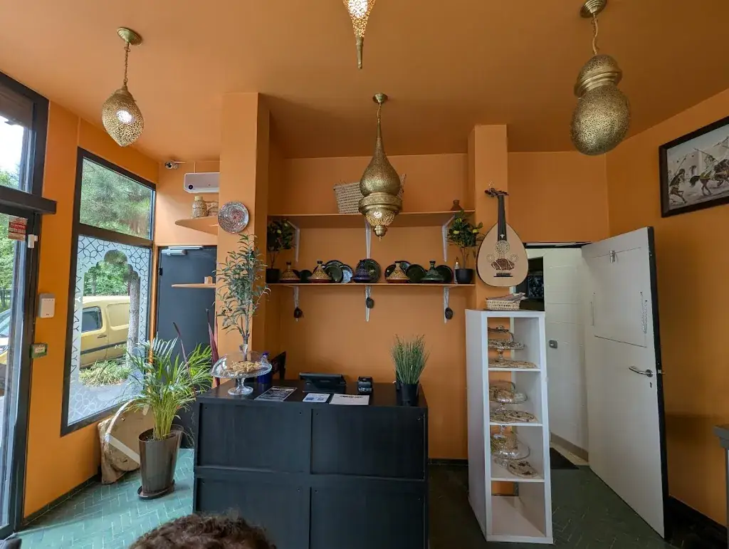 alfonse inzedark_Restaurant LE RIAD_Bondy_reseña