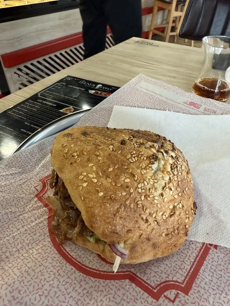 Menu_Efendy Doner_Bondy_image_5