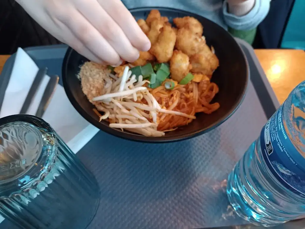 Michel Loncke_VERY PAD THAÏ_Bondy_review