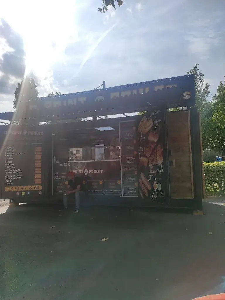 Radia Biatour_O' Point Poulet_Bondy_review