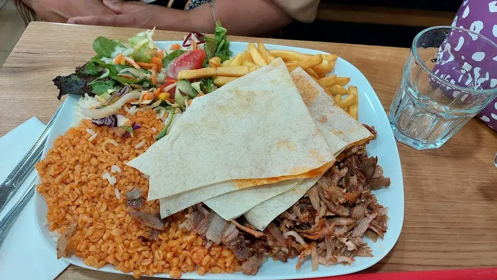 Menu_Eliza_Bondy_image_2