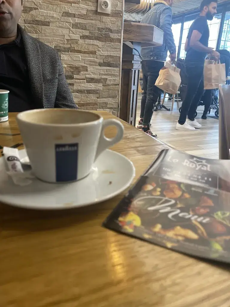 Menu_Le Royal Coffee_Bondy_image_1