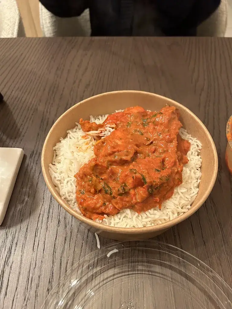 Mikail Albayrak_Le Royal Coffee_Bondy_review