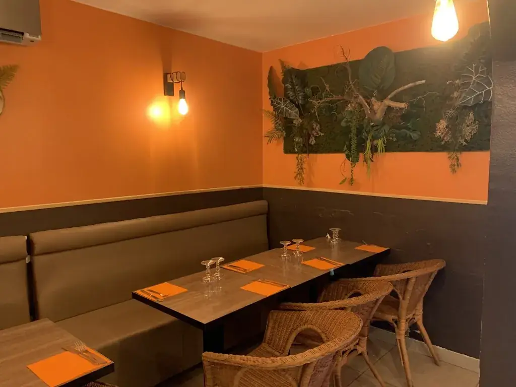 African Evasion_Brou-sur-Chantereine_slider_image_3