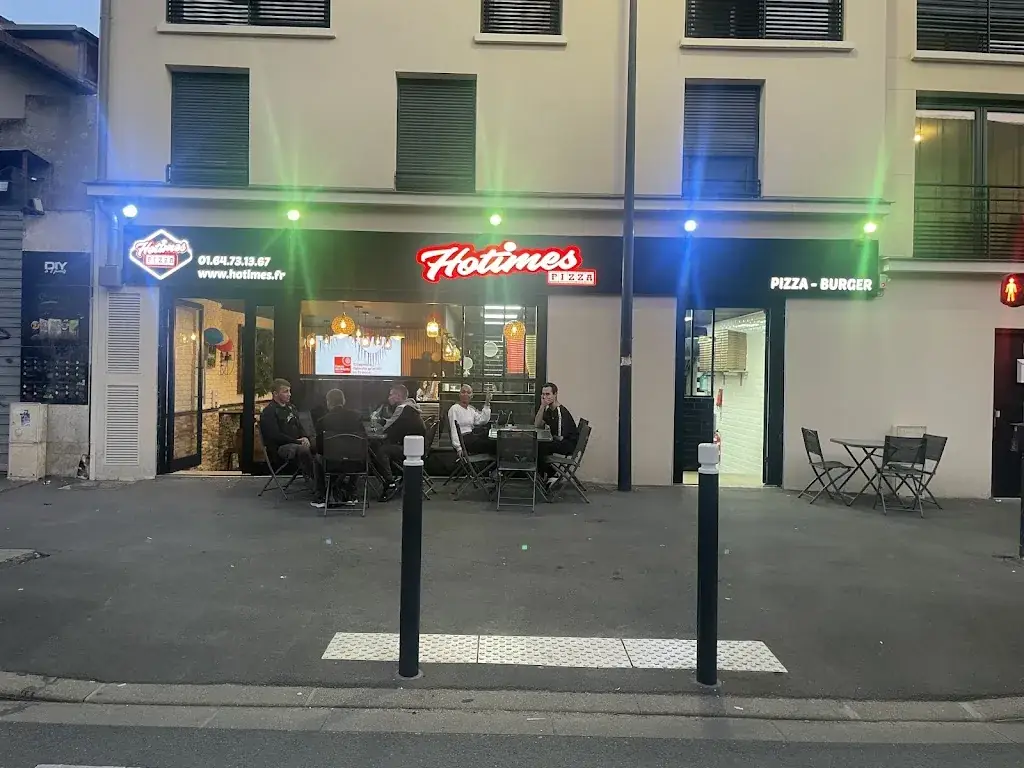 Hotimes Pizza Brou-sur-chantereine restaurant in Brou-sur-Chantereine