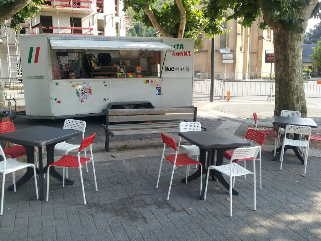 PIZZA NONNA (Domène) restaurant in Domène