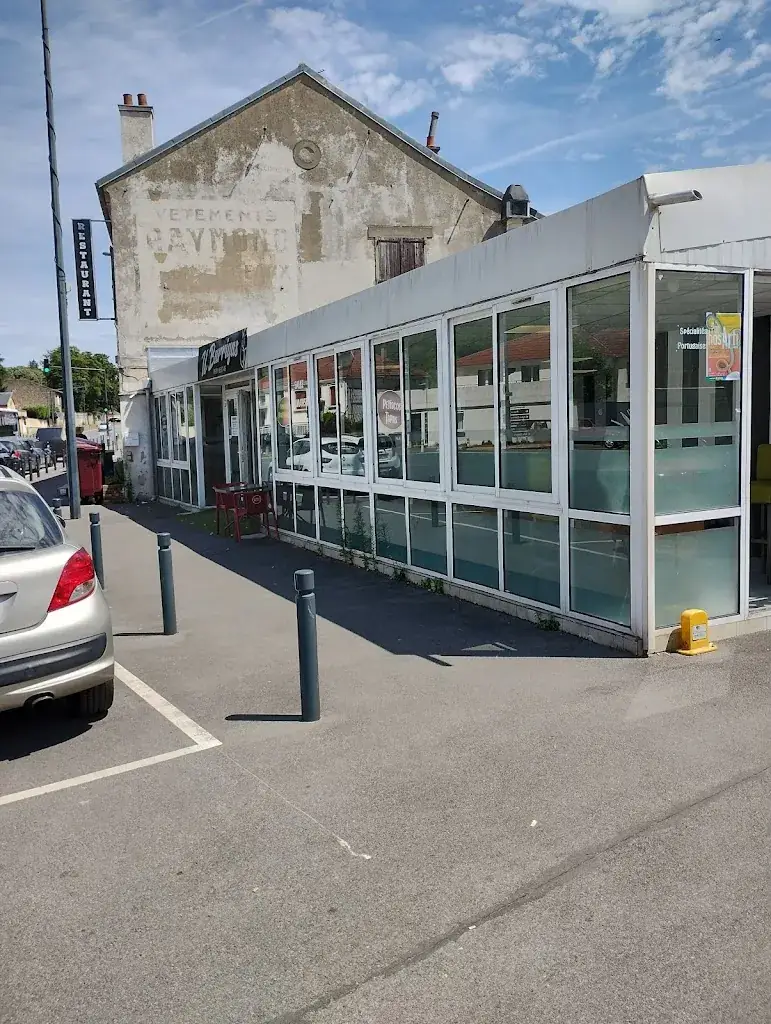 Pereira Carlos_U barrigas_Brou-sur-Chantereine_recensione