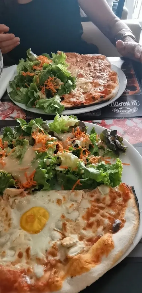 CAMILLE GAUDILLAT_Ristorante Di Napoli_Domène_recensione