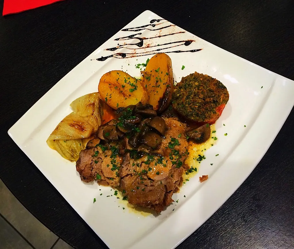 Ristorante Di Napoli_Domène_slider_image_2