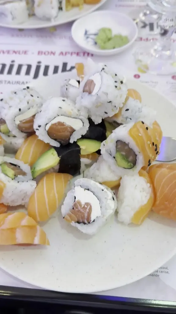 Shinjuku Buffet A Volonté Japonais_Brétigny-sur-Orge_slider_image_2