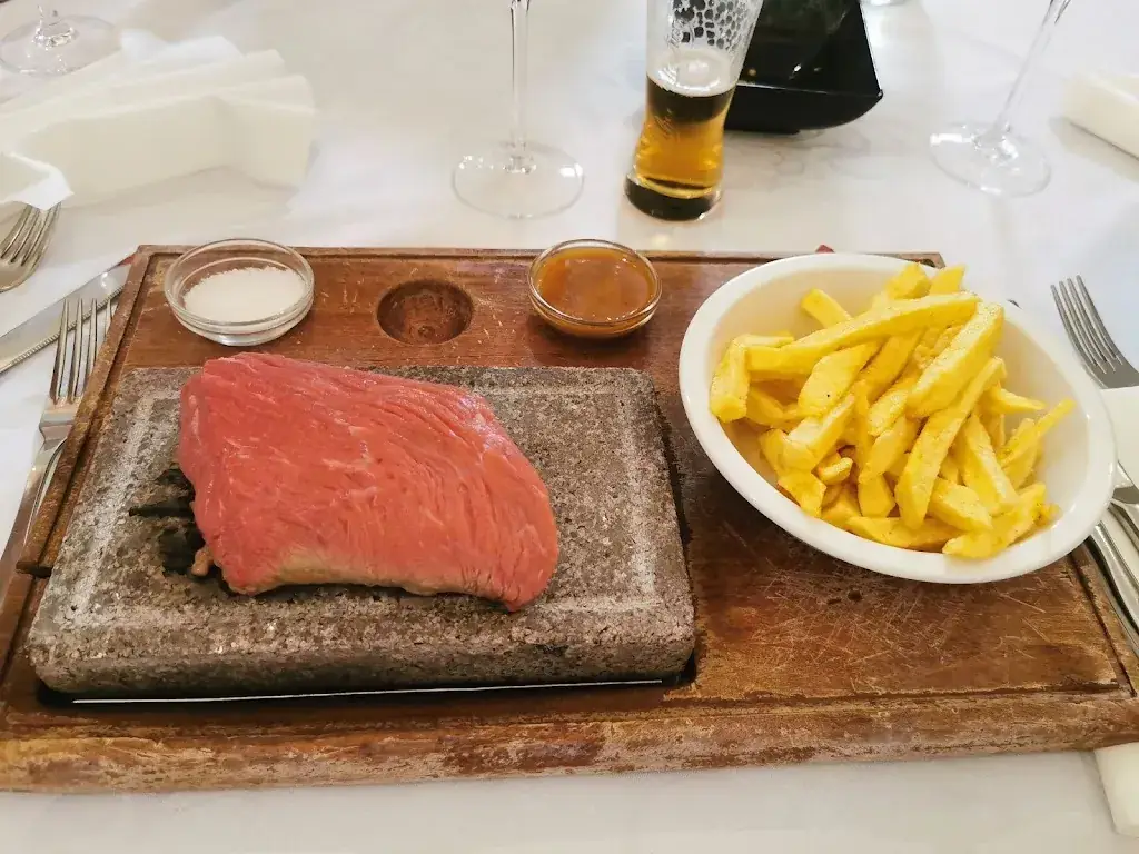 Antonio T_Le Soleil du Portugal_Brétigny-sur-Orge_review