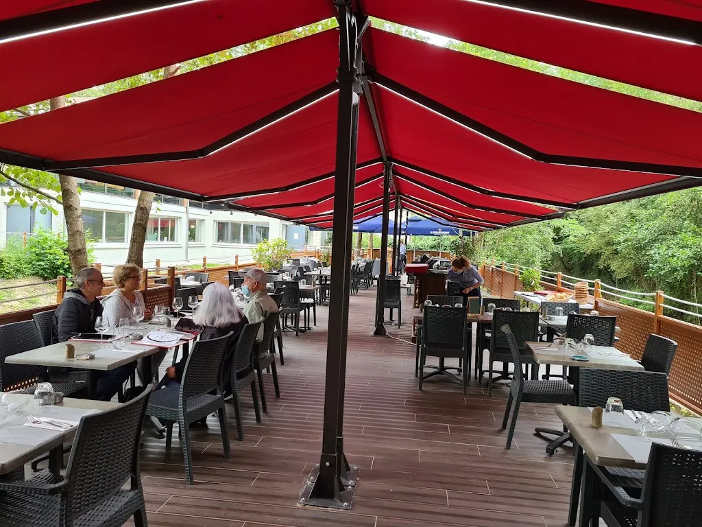 L'Isle Saint-Michel restaurant in Saint-Michel-sur-Orge