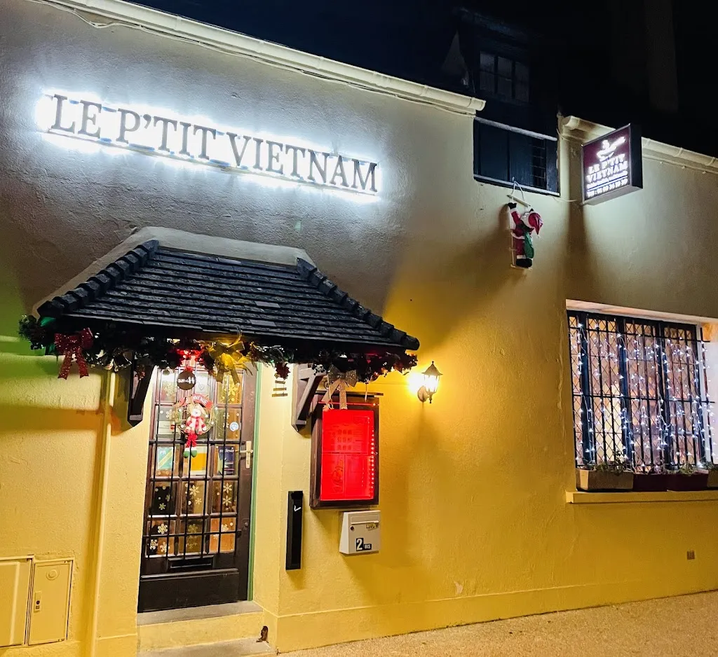 Le P'tit Vietnam restaurant in Brie-Comte-Robert