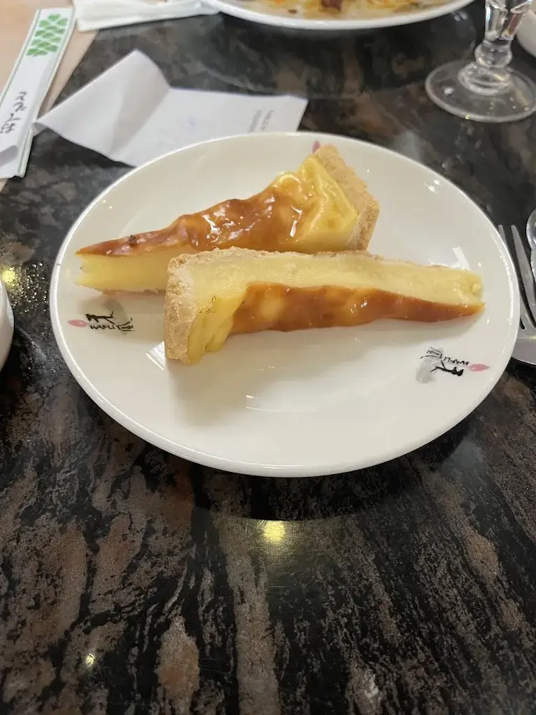 Dora Gülşenoğlu_Wafu Brie_Brie-Comte-Robert_review