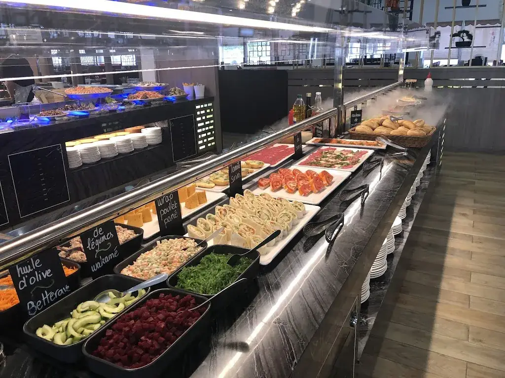 Wafu Brie_Brie-Comte-Robert_slider_image_1