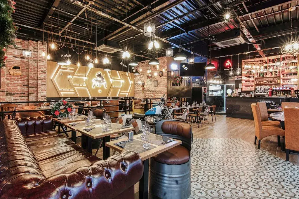 American Steak House Servon restaurant in Servon