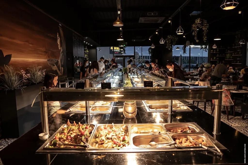 Le Kolam Café Servon_Servon_slider_image_1