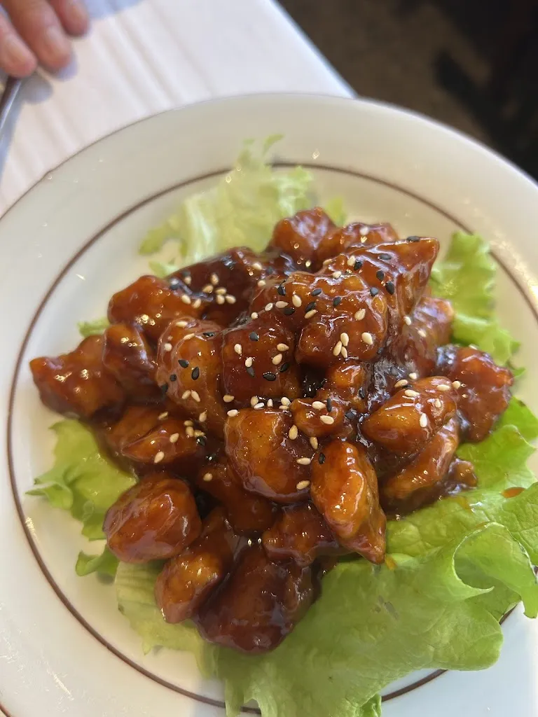 Kyllah Leya_Le Palais de Cachan_Cachan_review